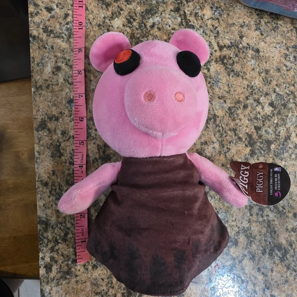 PIGGY Video Game Collectible Plush- 9